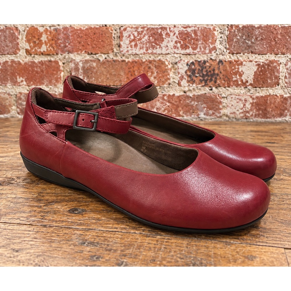 Earth Alder Dalma Red Leather Mary Jane Flats 10M Cottagecore Fall Preppy Retro